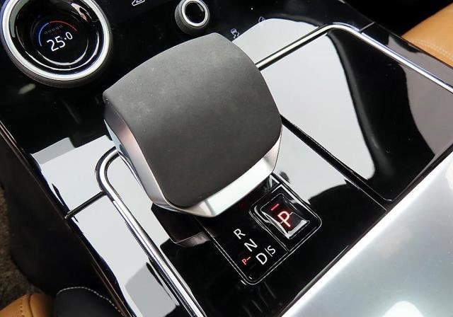 2023 LAND ROVER RANGE ROVER VELAR