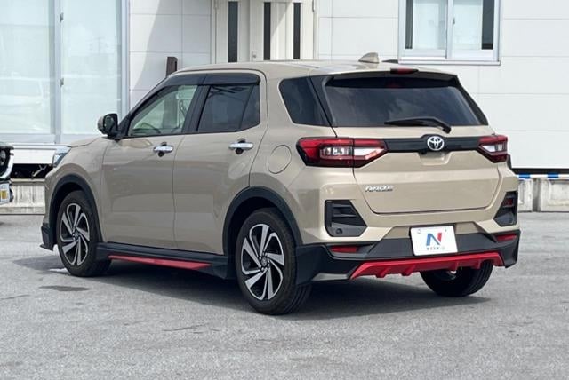 2021 TOYOTA RAIZE XS