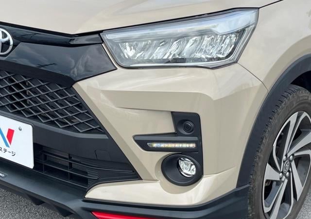 2021 TOYOTA RAIZE XS