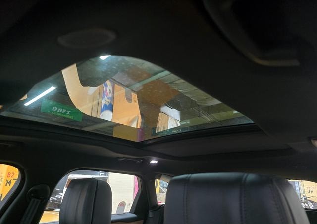 2024 LAND ROVER RANGE ROVER VELAR