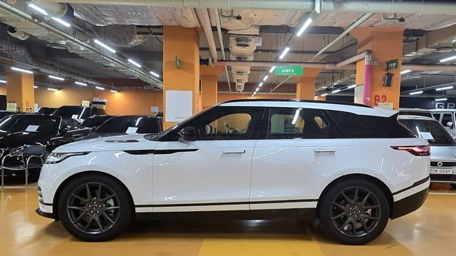 2024 LAND ROVER RANGE ROVER VELAR