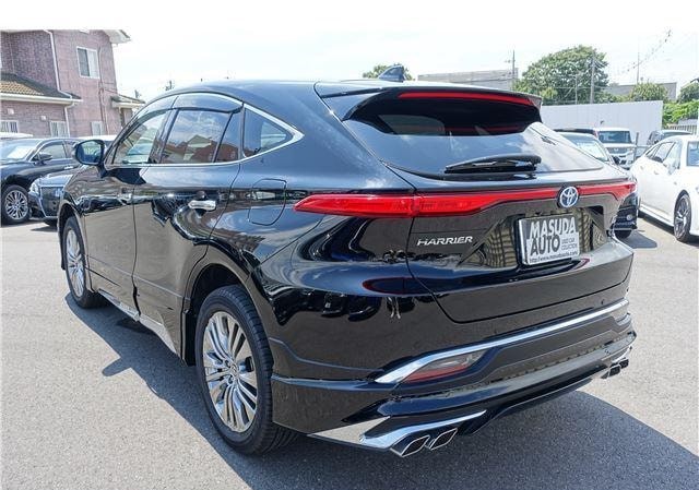 2023 TOYOTA HARRIER HYBRID