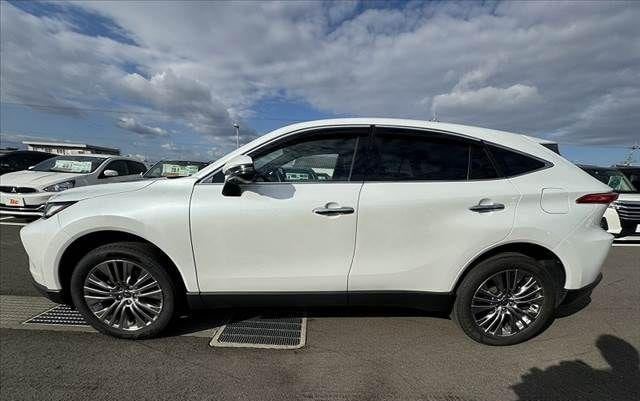 2023 TOYOTA HARRIER HYBRID