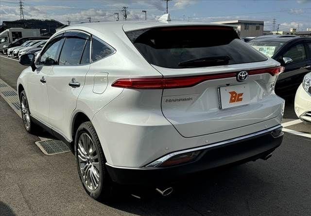 2023 TOYOTA HARRIER HYBRID