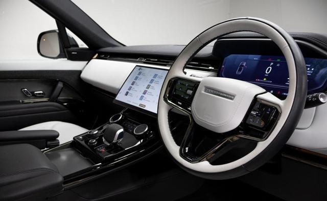 2023 LAND ROVER RANGE ROVER SPORT