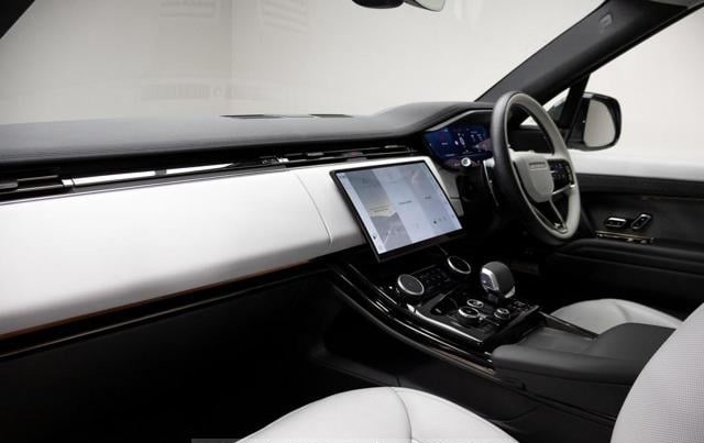 2023 LAND ROVER RANGE ROVER SPORT