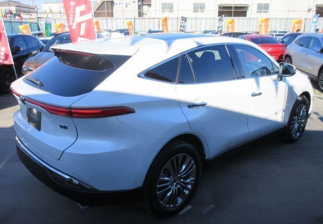 2023 TOYOTA HARRIER HYBRID