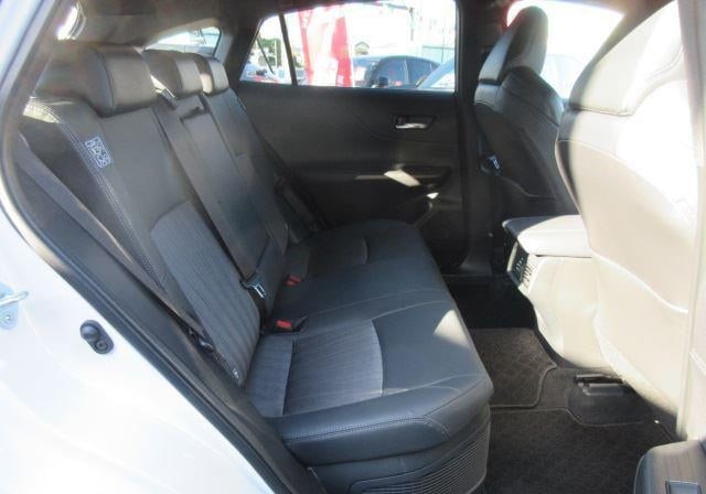 2023 TOYOTA HARRIER HYBRID