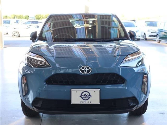 TOYOTA YARIS CROSS 2023