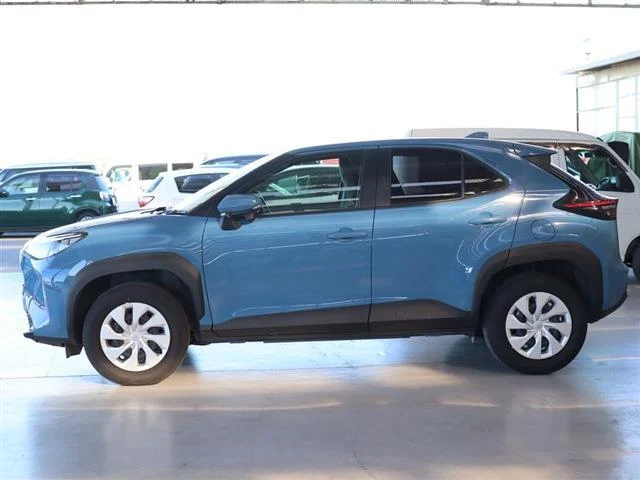 TOYOTA YARIS CROSS 2023