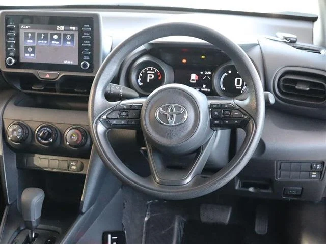 TOYOTA YARIS CROSS 2023