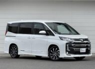 TOYOTA NOAH 2025