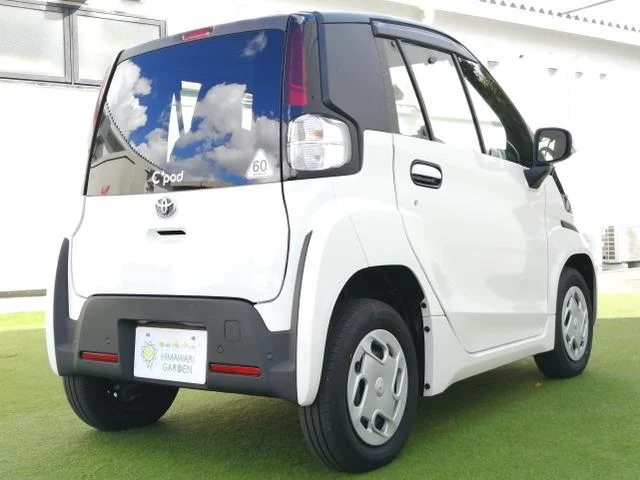TOYOTA C+POD 2022