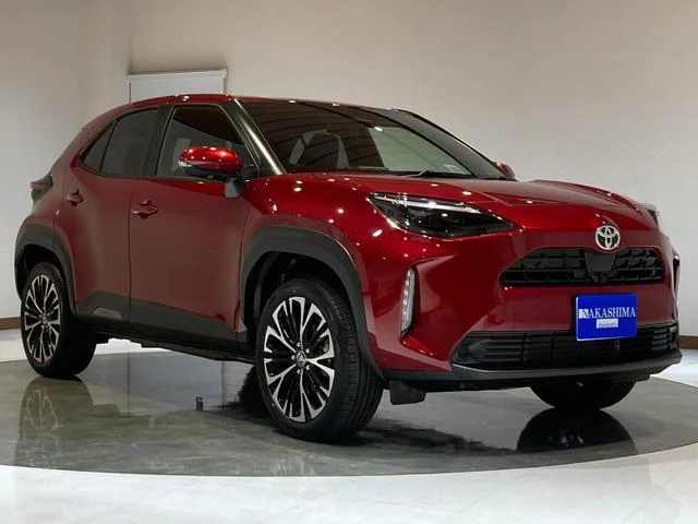 2025 TOYOTA YARIS CROSS