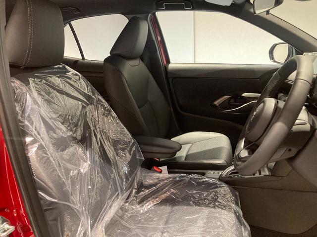 2025 TOYOTA YARIS CROSS