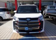 TOYOTA NOAH 2024