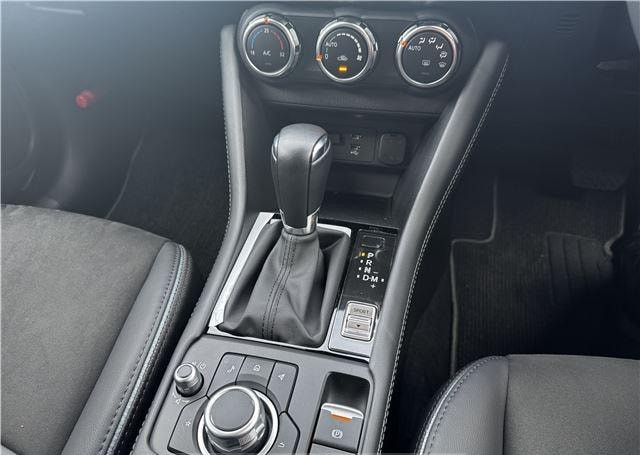 MAZDA CX-3 2024 15S VIVIDMONOTONE