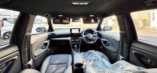 2025 TOYOTA YARIS CROSS