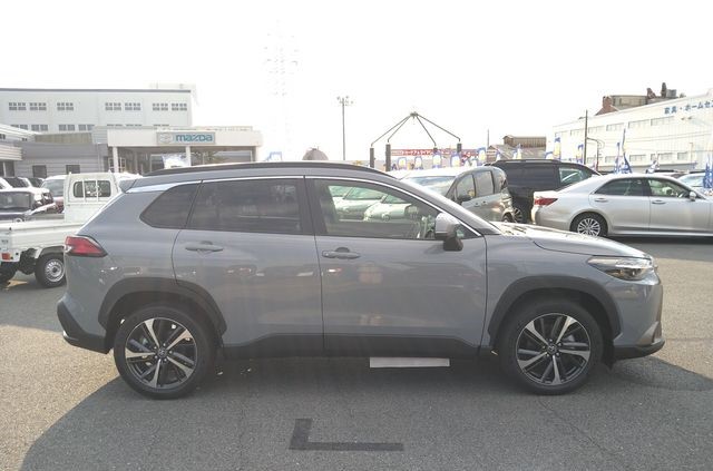 TOYOTA COROLLA CROSS 2025