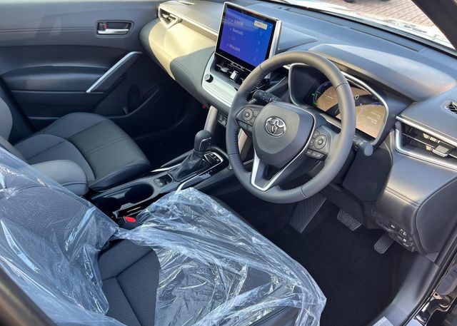 TOYOTA COROLLA CROSS 2025