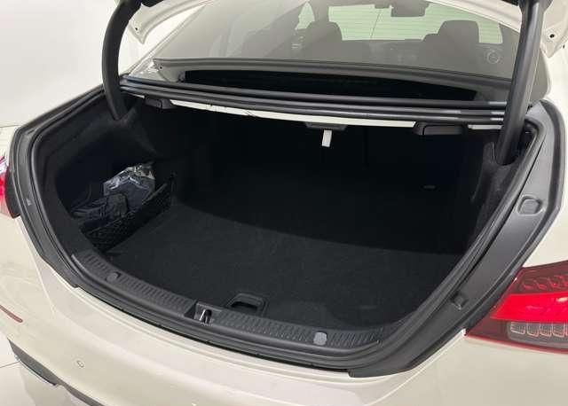 MERCEDES BENZ E CLASS – E220D SPORT SEDAN 2022