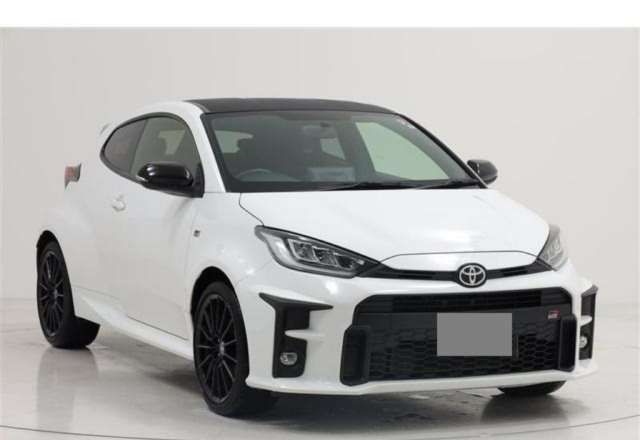 TOYOTA GR YARIS RS 2021