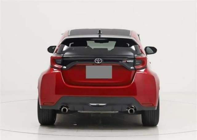 TOYOTA GR YARIS RS 2021