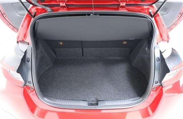 TOYOTA GR YARIS RS 2021