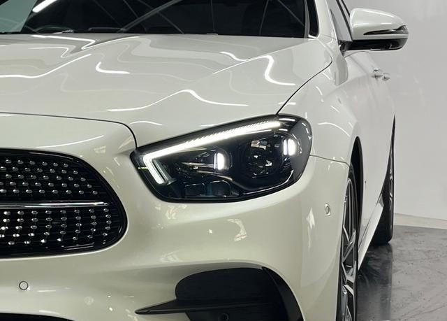 MERCEDES BENZ E CLASS – E200 SPORT 2023