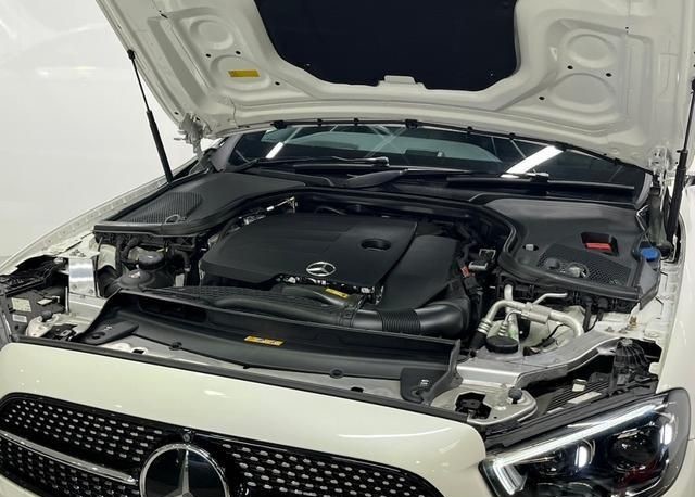 MERCEDES BENZ E CLASS – E200 SPORT 2023