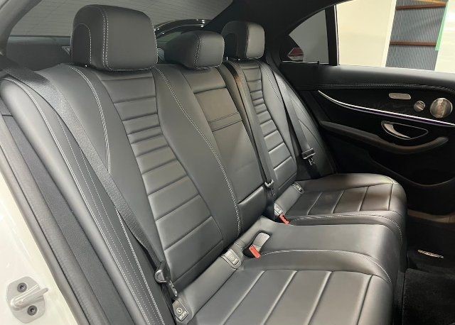 MERCEDES BENZ E CLASS – E200 SPORT 2023