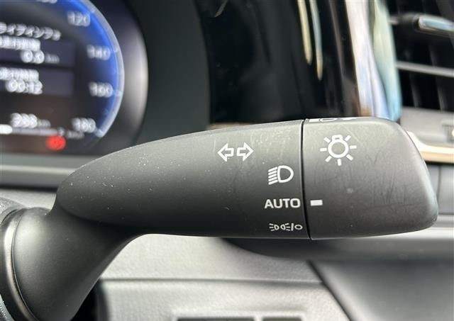 TOYOTA CROWN SPORT Z 2023