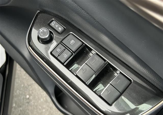 TOYOTA CROWN SPORT Z 2023