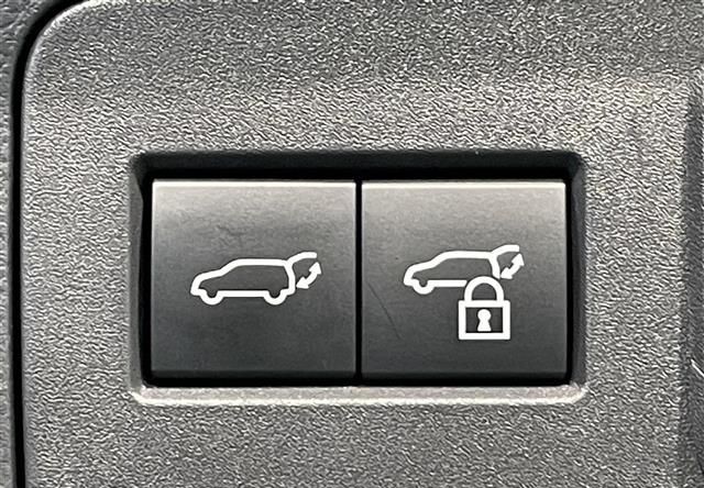 TOYOTA CROWN SPORT Z 2023