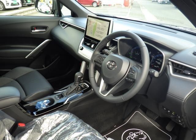 2025 TOYOTA YARIS CROSS