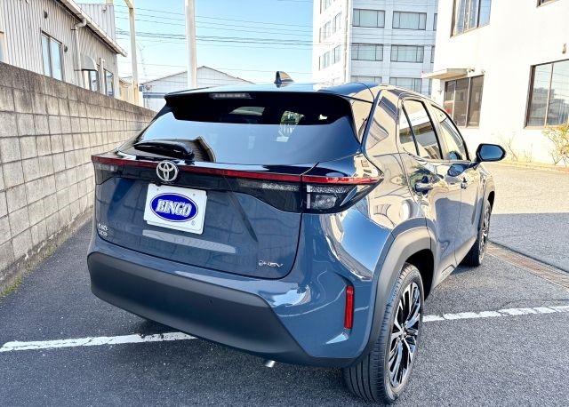 2025 TOYOTA YARIS CROSS