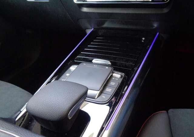 MERCEDES BENZ GLA CLASS – GLA180 AMG LINE 2021