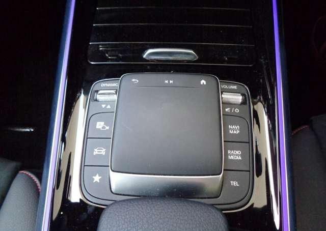 MERCEDES BENZ GLA CLASS – GLA180 AMG LINE 2021