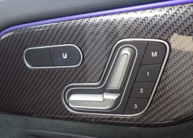 MERCEDES BENZ GLA CLASS – GLA180 AMG LINE 2021