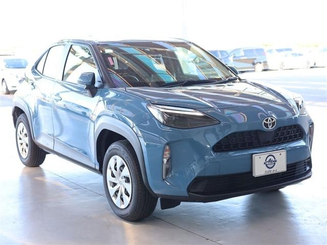 TOYOTA YARIS CROSS 2023
