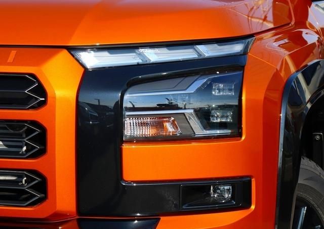 MITSUBISHI TRITON 2025