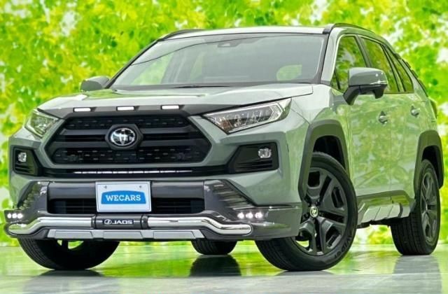 TOYOTA RAV4 2024