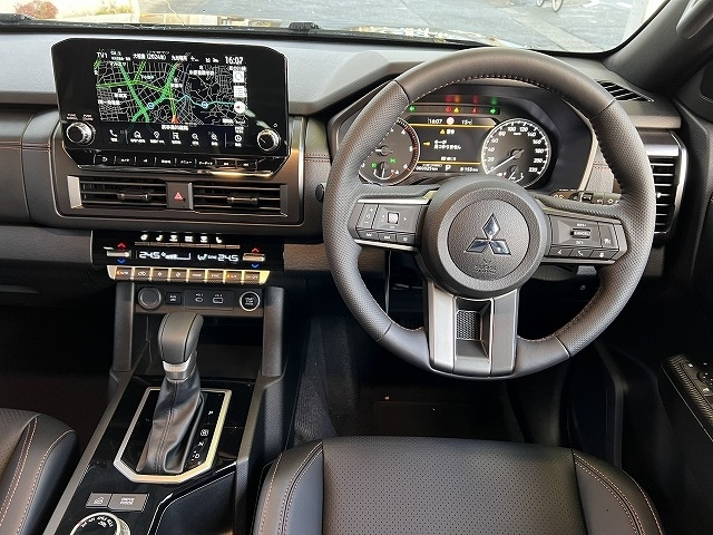 MITSUBISHI TRITON 2024