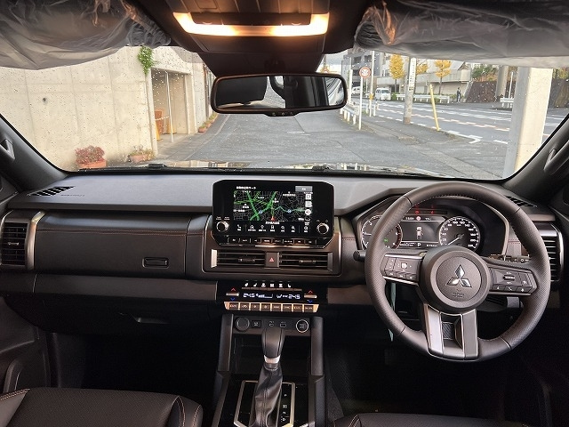 MITSUBISHI TRITON 2024