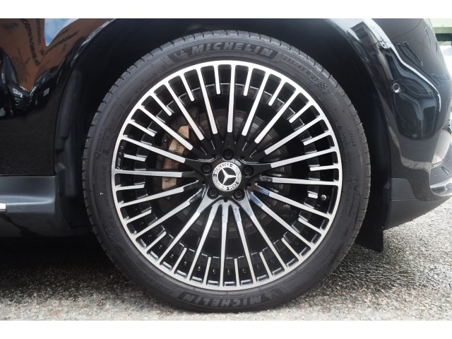 MERCEDES BENZ EQA 2022