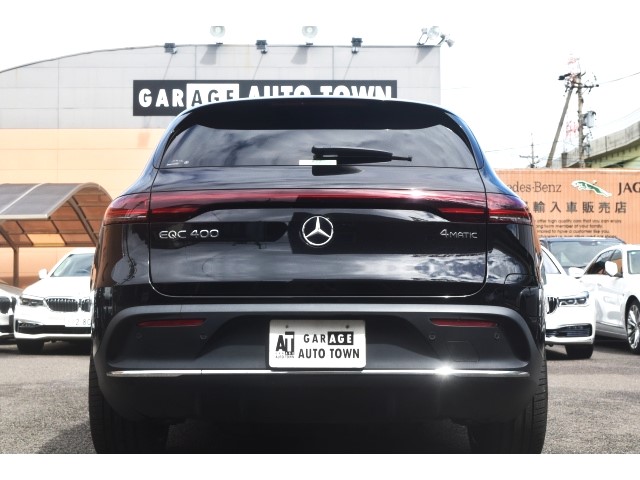 MERCEDES BENZ EQA 2022