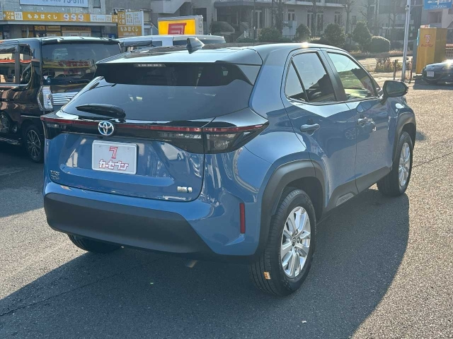 2024 TOYOTA YARIS CROSS