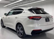2022 MASERATI LEVANTE