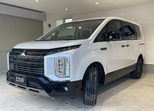 2024 MITSUBISHI DELICA D5