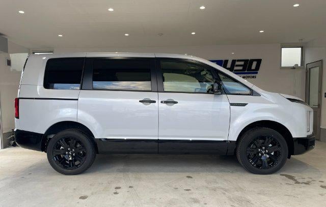2024 MITSUBISHI DELICA D5